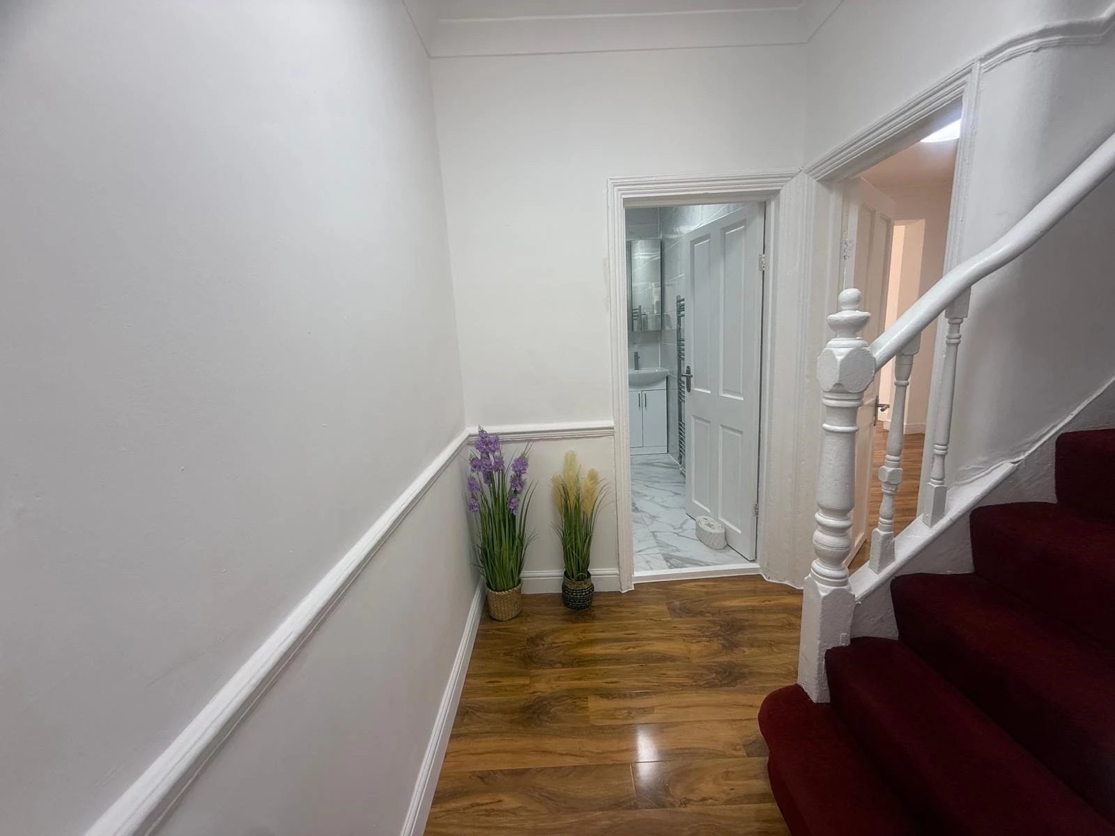 4 bed flat in Willesden, photo 5