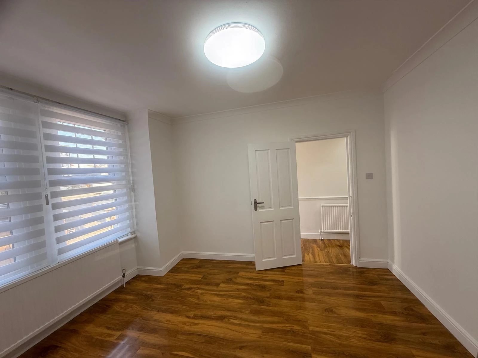 4 bed flat in Willesden, photo 6
