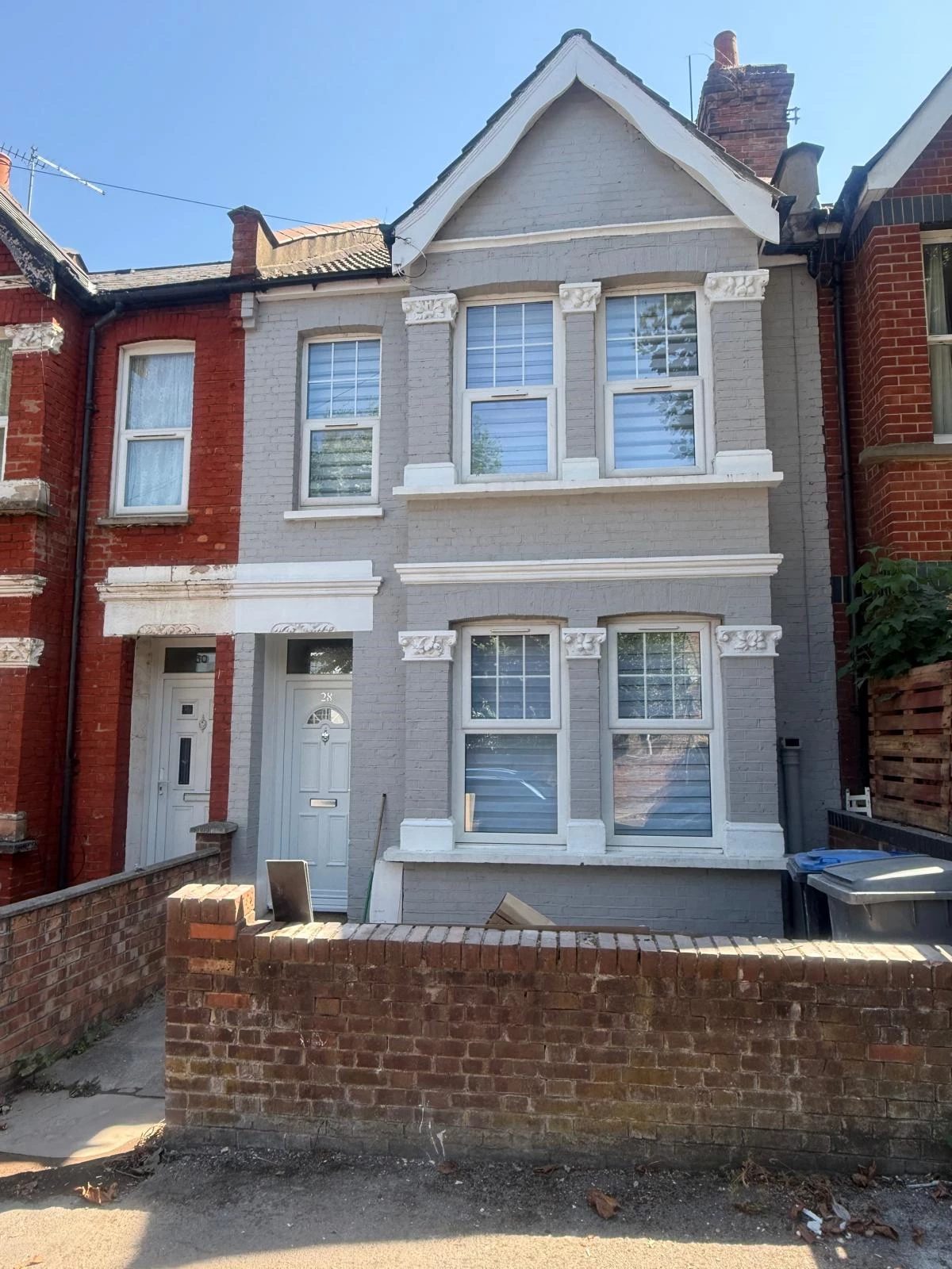 4 bed flat in Willesden, photo 2