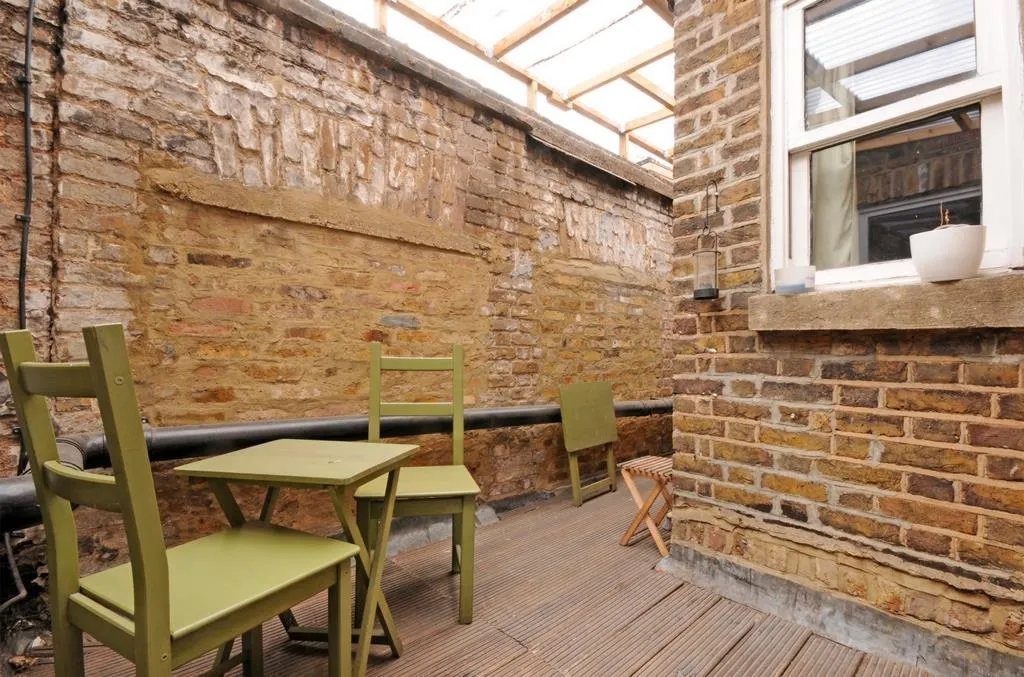 1 bed flat in Ladbroke Grove
