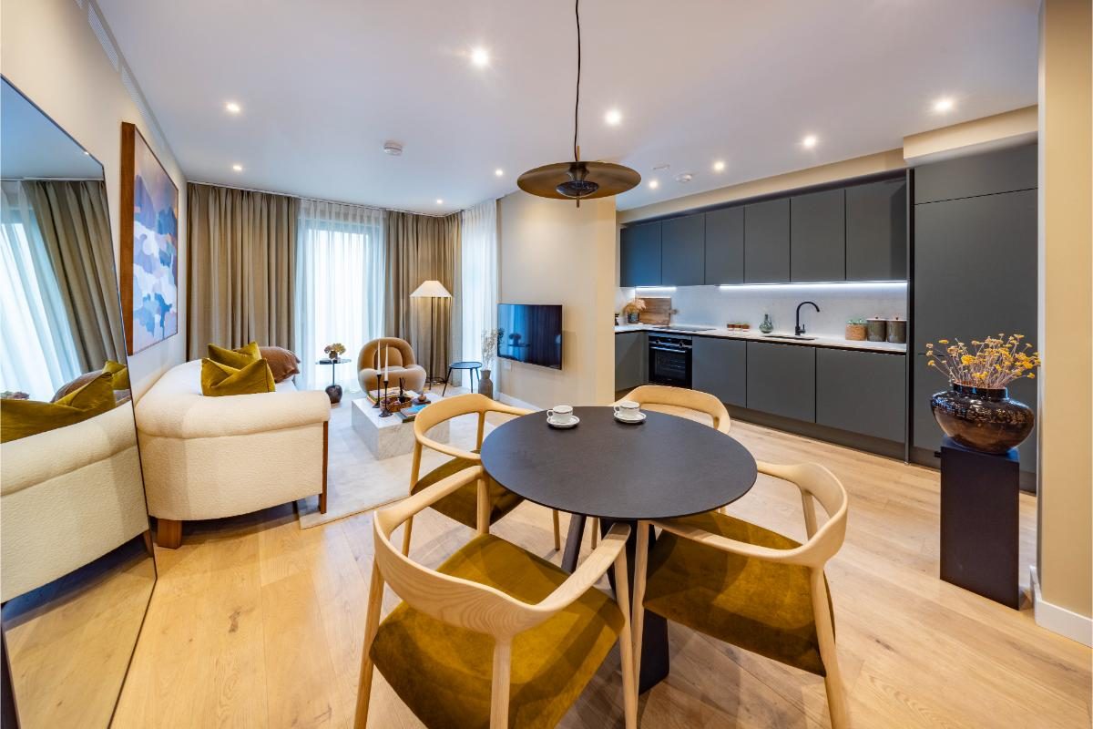 2 bed apartment in Pimlico, photo 2